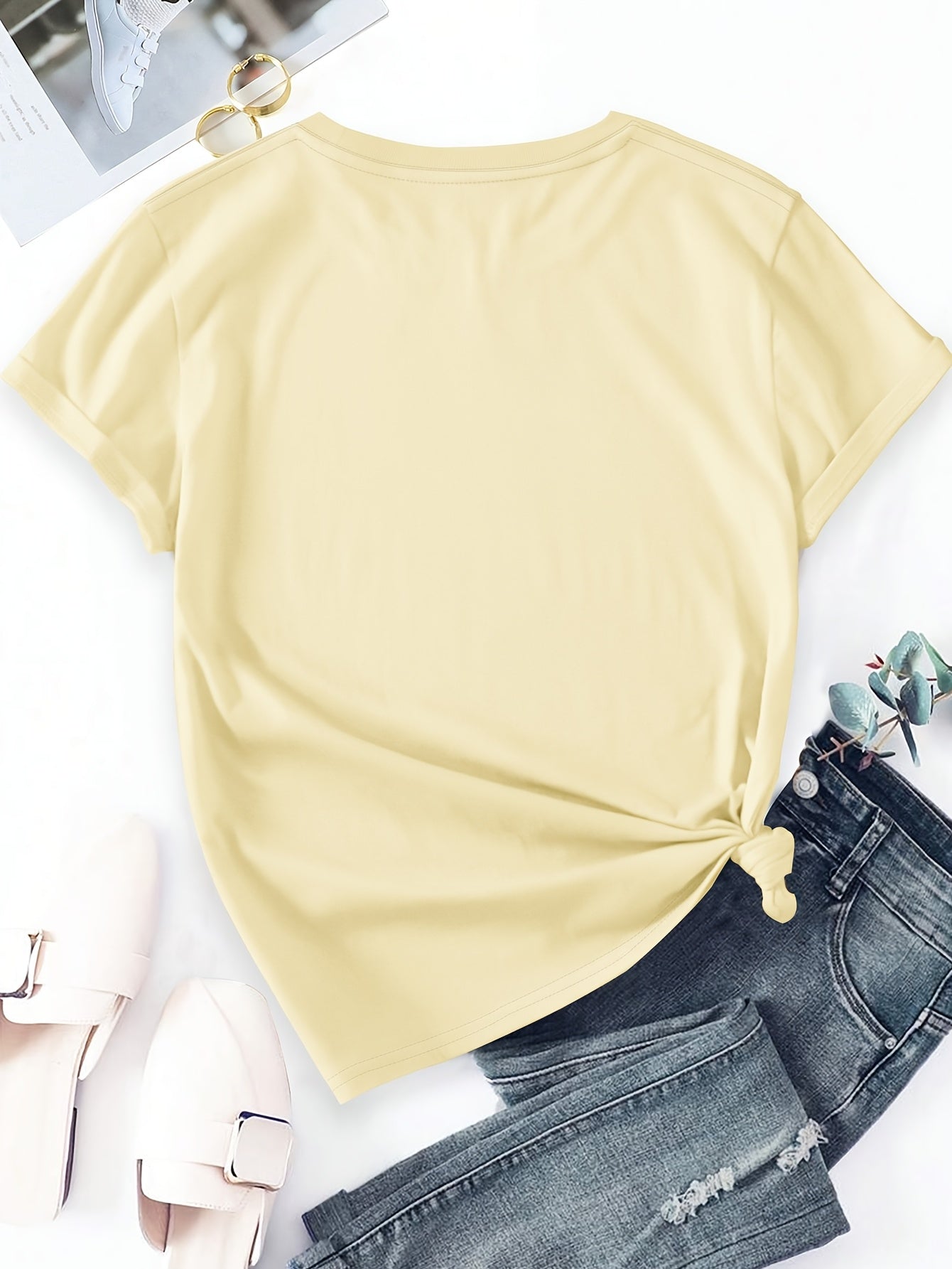 T-shirt Femme Style Décontracté avec Motif Fleurs Sauvages Illustration Botanique