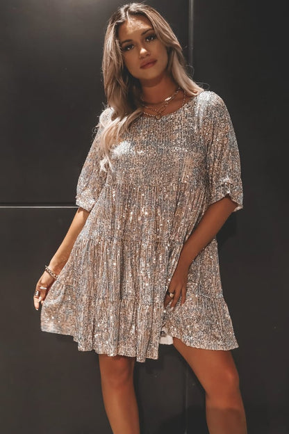 Jolie robe décontractée à paillettes
