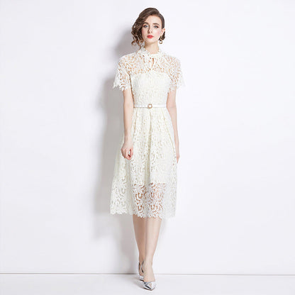 Robe élégante en dentelle mi-longue pour femme – Style soirée et cocktail chic
