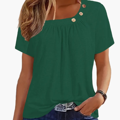 T-shirt donna con scollo asimmetrico e bottoni, stile casual chic per tempo libero o uscite