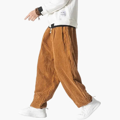 Loose men's trousers casual ribbed style for leisure or relaxation