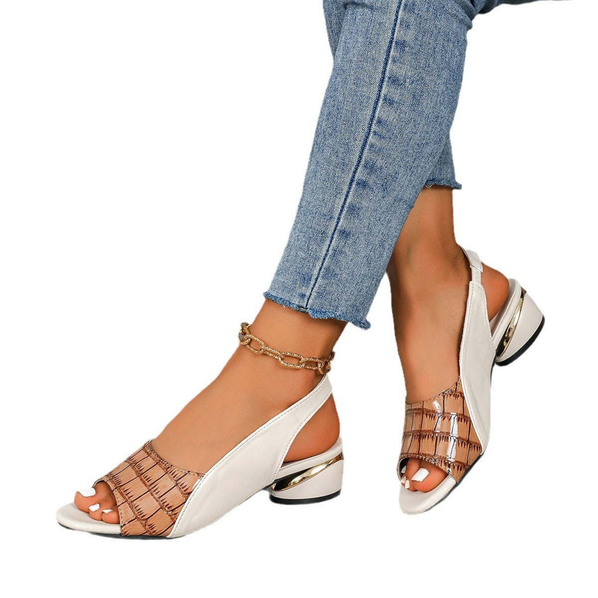 Patricia – Sandales à talon moyen avec sangle à boucle et couture
