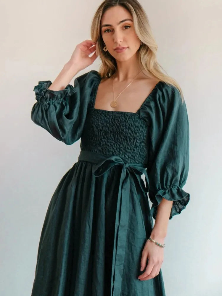 Robe Elégante avec Ceinture à la Taille et Manches Volantes-Lanternes