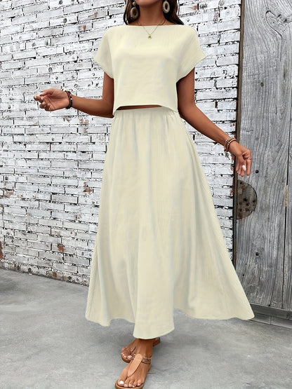 Chic two-piece women's set bohemian style – Crop top and flowing long skirt