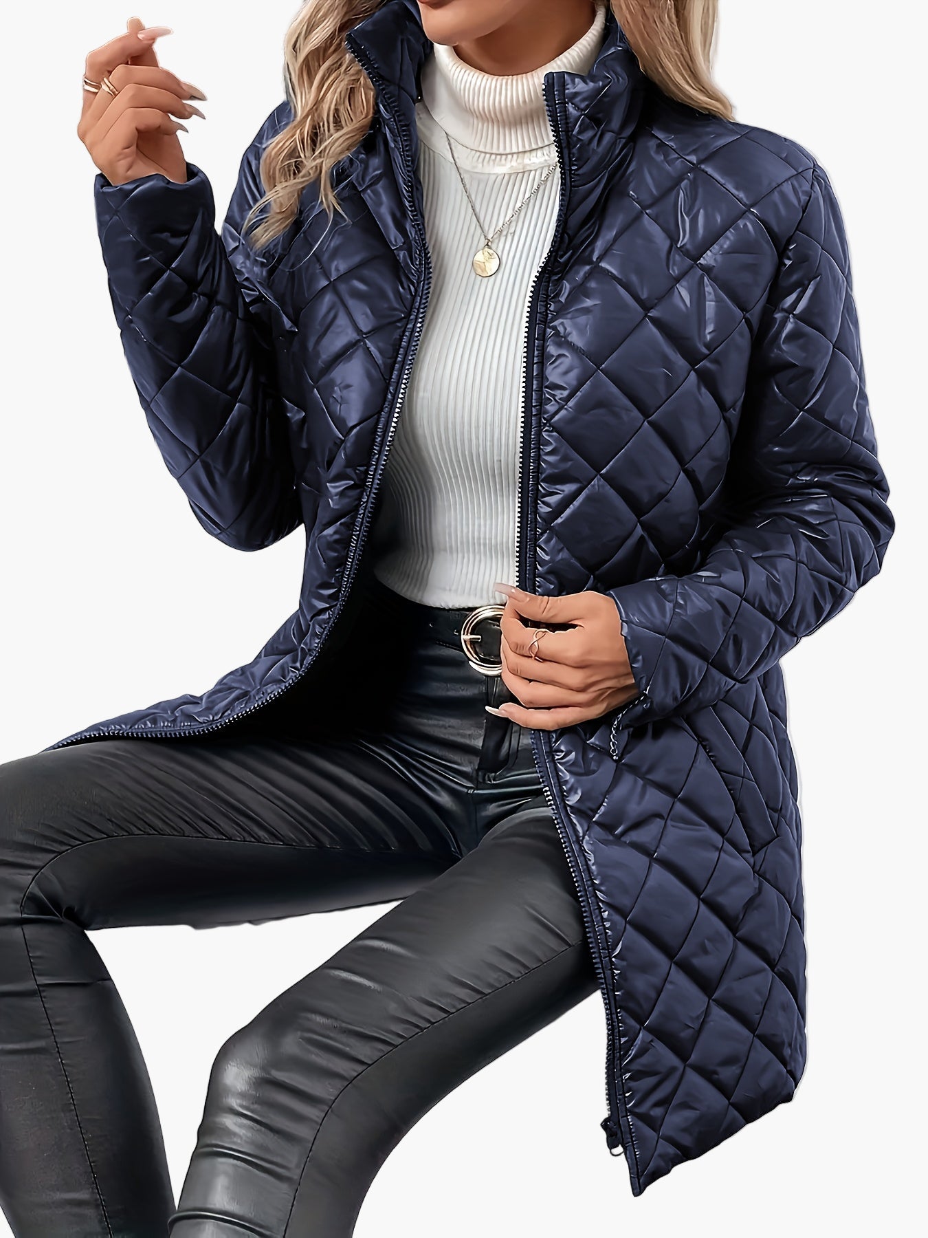 Manteau matelassé long femme style urbain chic pour l'hiver