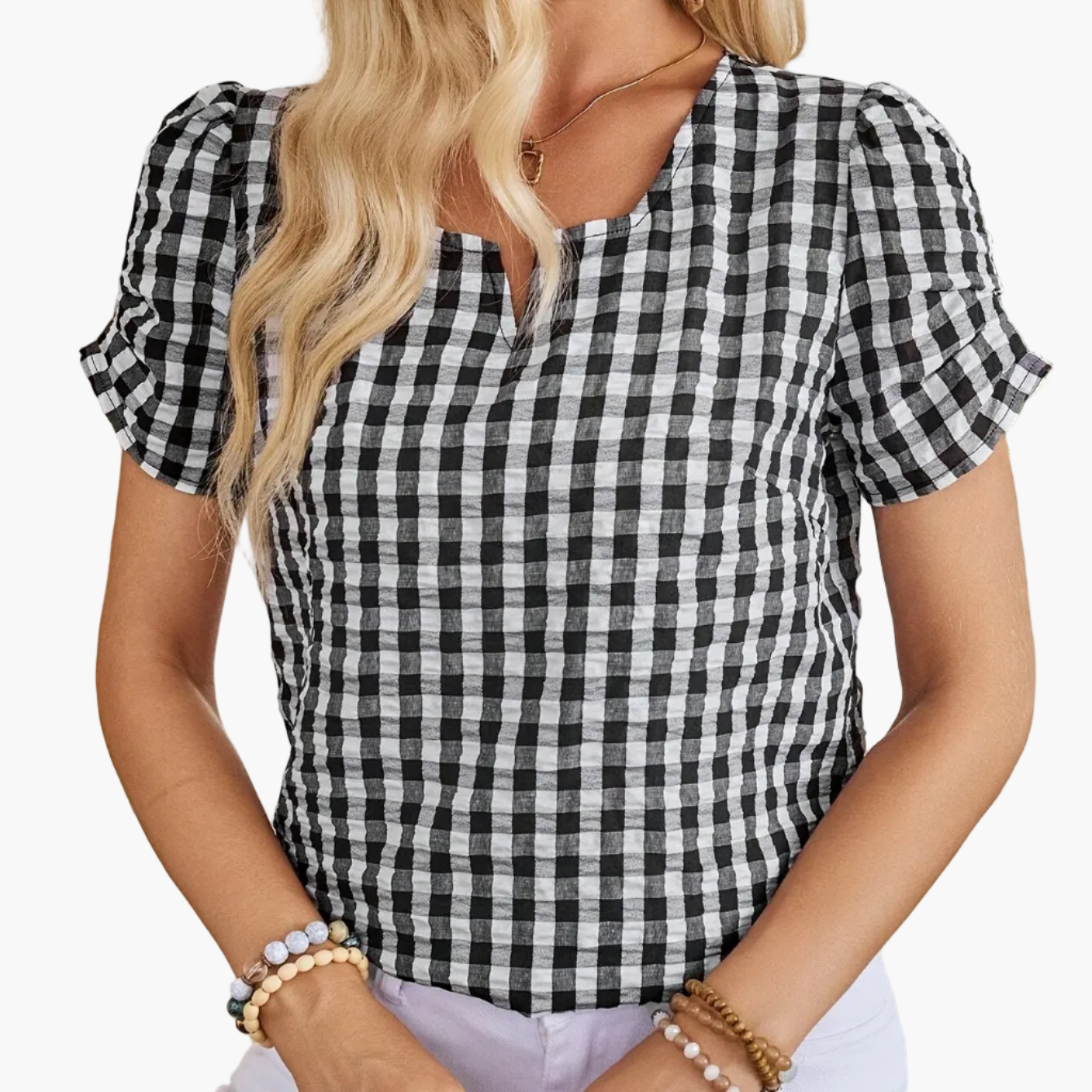 Elegant vichyternet bluse til kvinder - ideel til forår og sommer