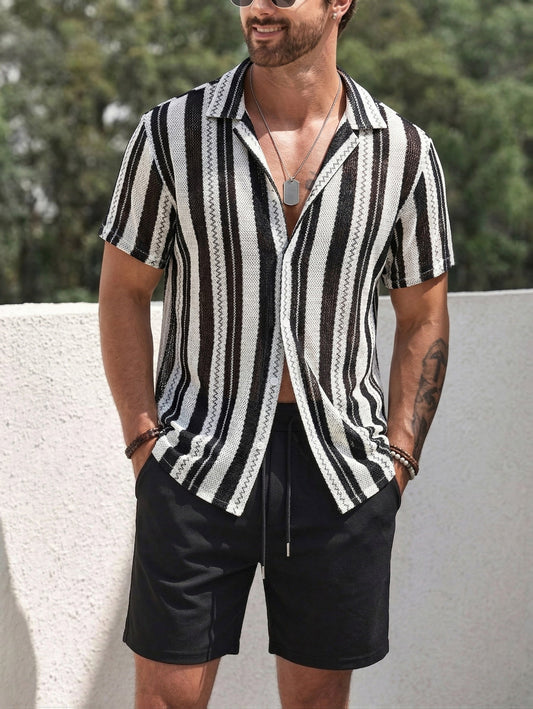 Men's Resort Shirt with Vertical Stripes Casual Summer Style