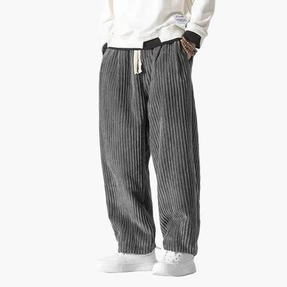 Loose men's trousers casual ribbed style for leisure or relaxation