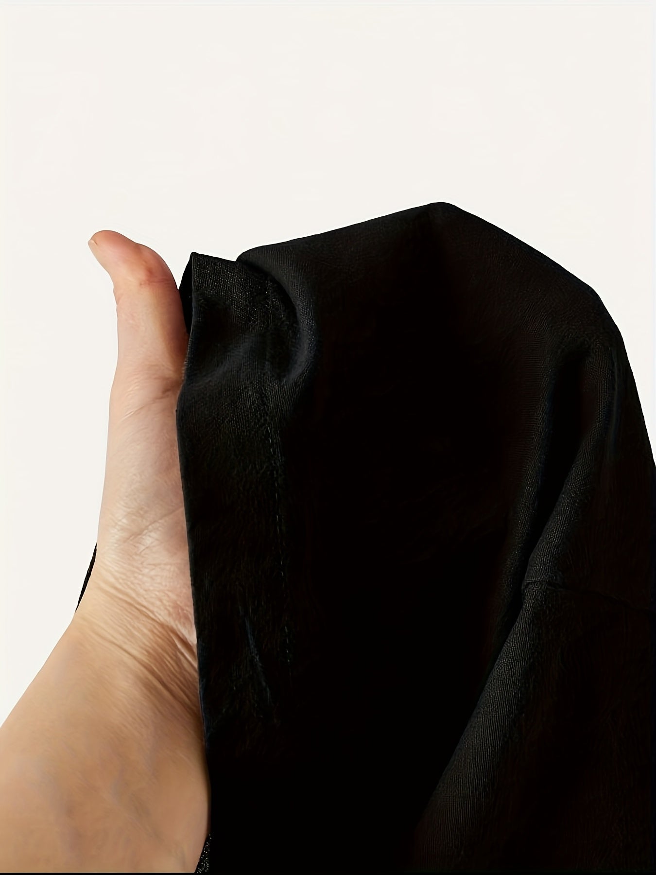Jupe portefeuille courte style urbain pour femme, look décontracté chic, idéale pour l'été