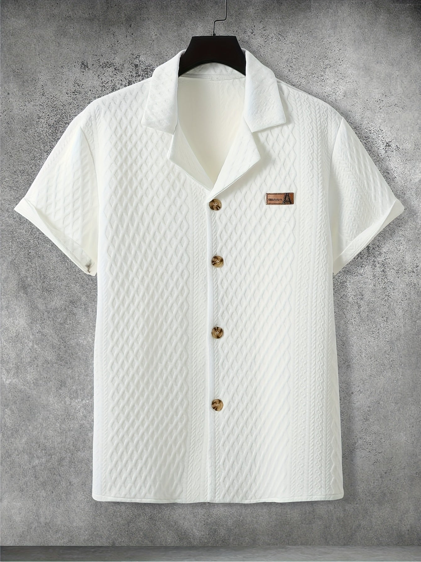 Men's short-sleeve shirt retro chic style – Camp collar and elegant textured patterns