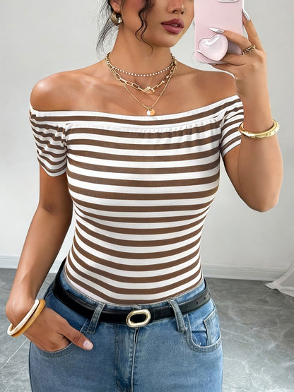 Top Women Off-Shoulder Bardot Style Striped – Elegant and Modern for Casual or Chic Look