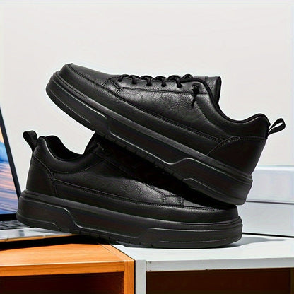 Låga herrsneakers med urban stil, mångsidiga för sport och fritid