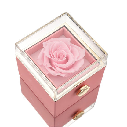 Mary – Boîte à Rose Éternelle avec Collier Gravé pour Femme