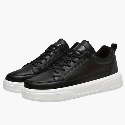 Låga herrsneakers med urban stil, mångsidiga för sport och fritid