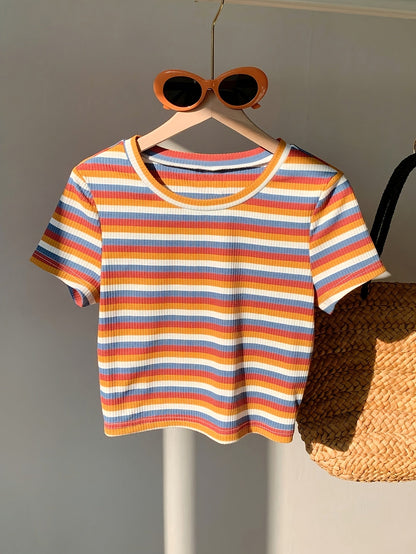 T-shirt rayé à manches courtes pour femme, style décontracté et tendance, parfait pour l'été