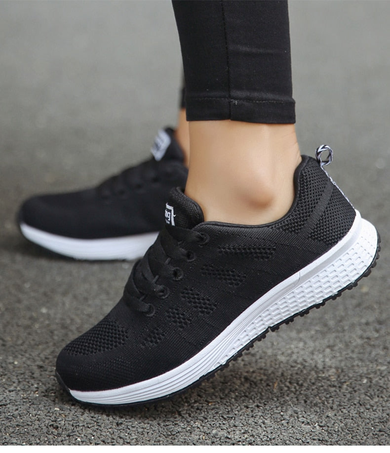 Baskets de sport femme légères et respirantes pour loisirs et fitness