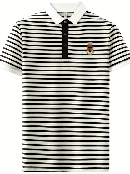 Elegant herrpolo med ränder i chic och avslappnad stil