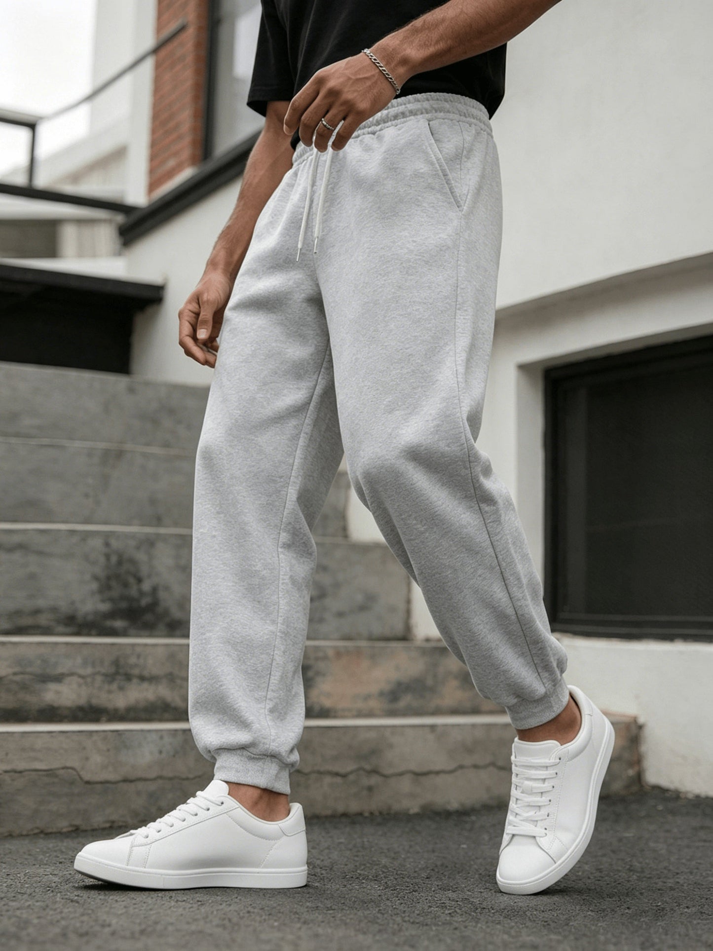Pantaloni da jogging uomo taglio dritto stile urbano per sport e relax