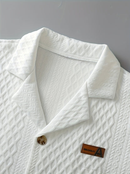 Men's short-sleeve shirt retro chic style – Camp collar and elegant textured patterns