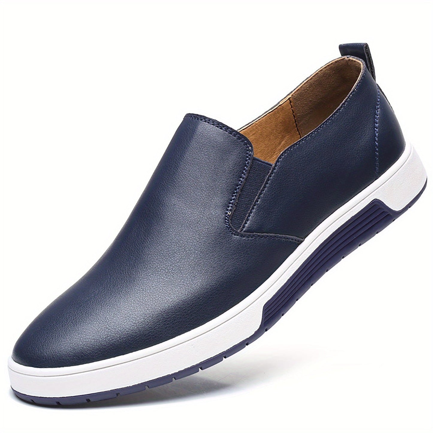 Męskie wsuwane buty casual w uniwersalnym miejskim stylu