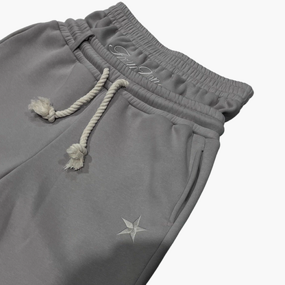 Loose-fitting casual jogging trousers for all genders - Ideal for leisure and relaxation