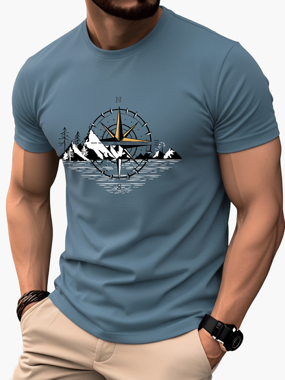 Herre T-shirt Eventyrstil Bjerg Kompas Grafik – Afslappet og Rejse