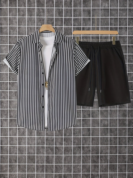 Ensemble décontracté homme à rayures, style moderne, parfait pour l'été et les vacances