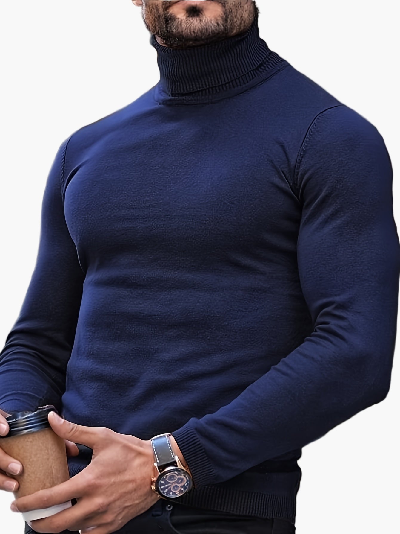 Pull col roulé homme style moderne élégant casual pour automne et hiver