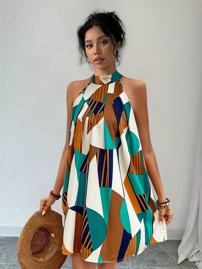 Elegant trapeze dress with artistic print for women, casual summer style