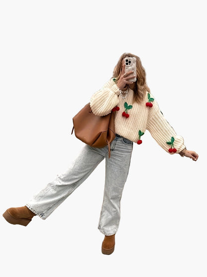 Pull femme style décontracté avec cerises brodées, manches longues, idéal automne-hiver