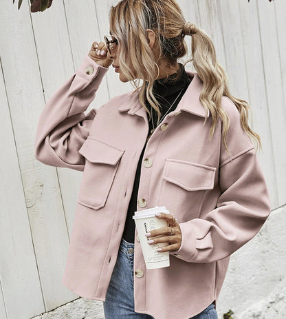 Sandra – Manteau Court en Laine Épais à Col Revers pour Femmes