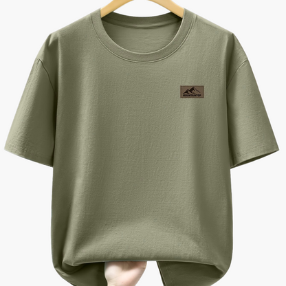Casual men's T-shirt with mountain print, sporty style – Ideal for leisure and weekends
