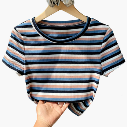 T-shirt rayé à manches courtes pour femme, style décontracté et tendance, parfait pour l'été