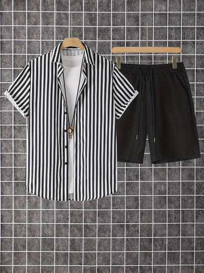 Casual heren outfit met strepen, moderne stijl, perfect voor de zomer en vakantie