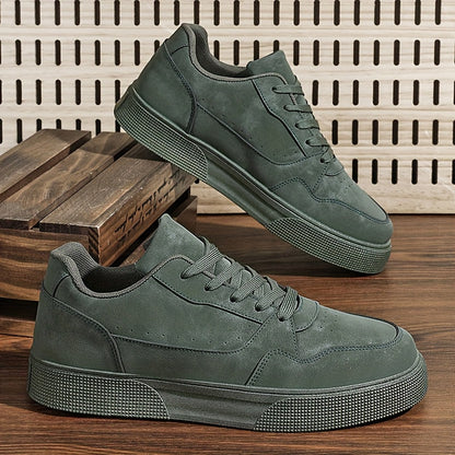 Låga sneakers för herrar i avslappnad urban stil för vardagsbruk