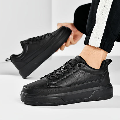 Låga herrsneakers med urban stil, mångsidiga för sport och fritid