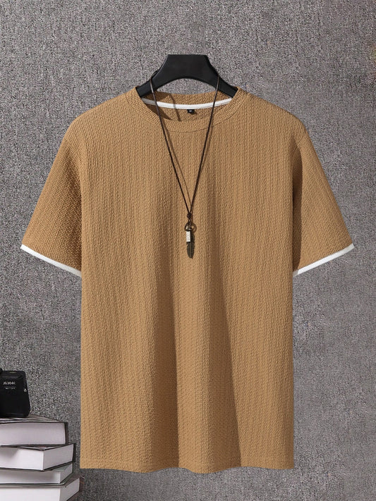 T-shirt homme décontracté à manches courtes style moderne avec col rond et texture gaufrée