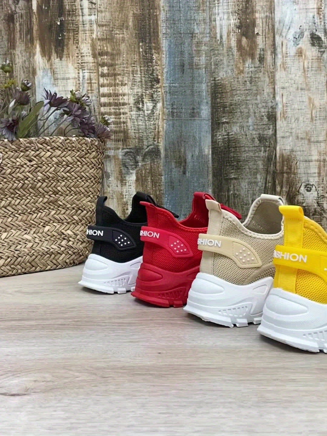 Baskets de sport femme ultra-légères style running pour loisirs et marche