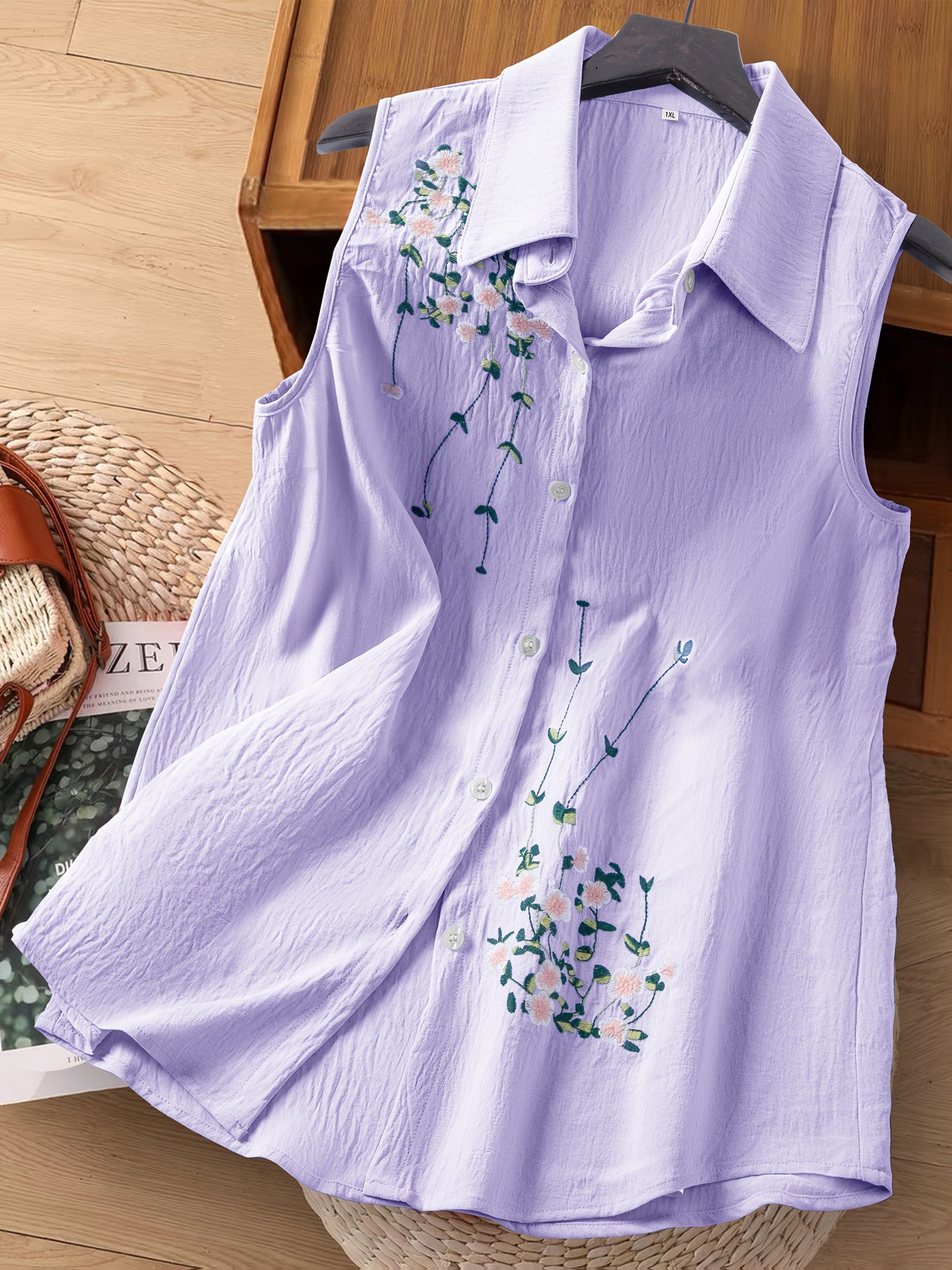Ærmeløs damebluse i elegant stil med blomsterbroderi - Til daglig brug eller kontor