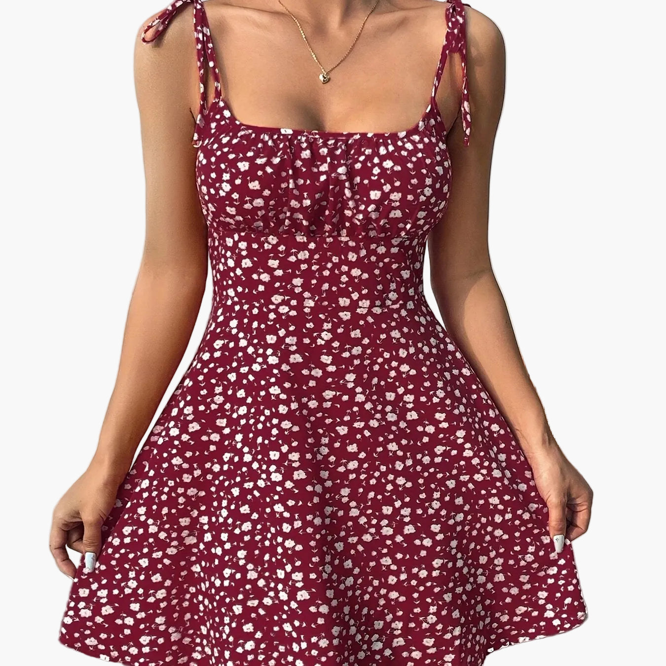 Abito estivo femminile stile chic con spalline e stampa floreale - Ideale per uscite e vacanze