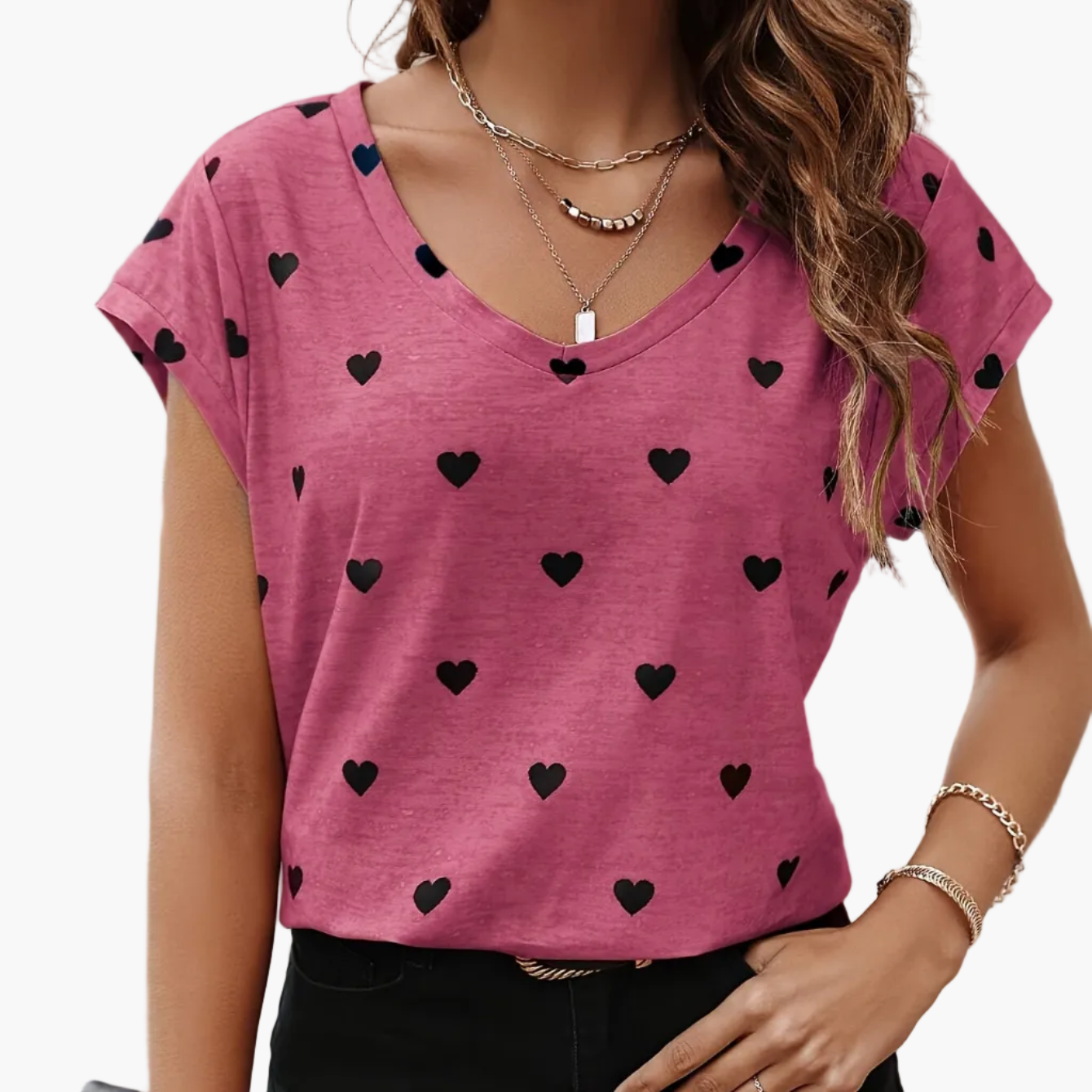 Elegant women's T-shirt with heart print, V-neck, summer chic style