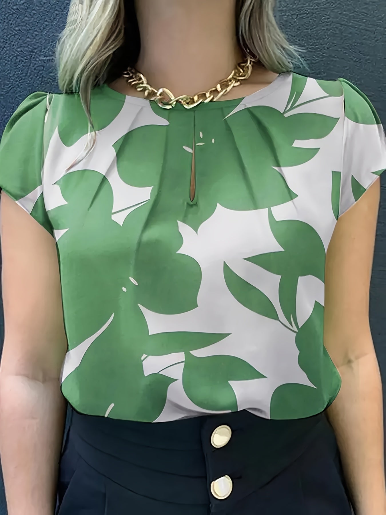 Blouse femme élégante à imprimé abstrait manches courtes style chic pour bureau et sorties