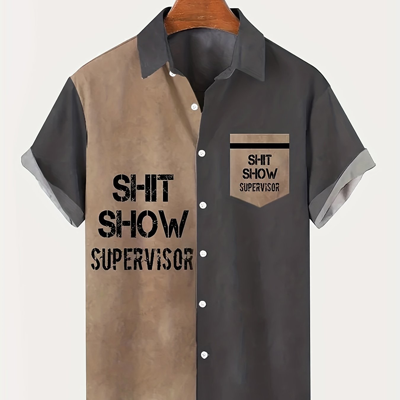 Vintage herenoverhemd met korte mouwen en humoristische opdruk – Casual zomerstijl supervisor « Shit Show »