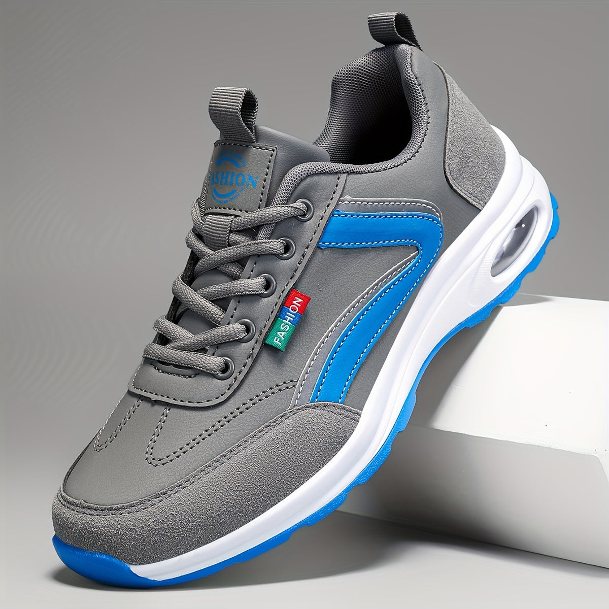 Zapatillas deportivas para hombre estilo urbano versátiles para uso diario