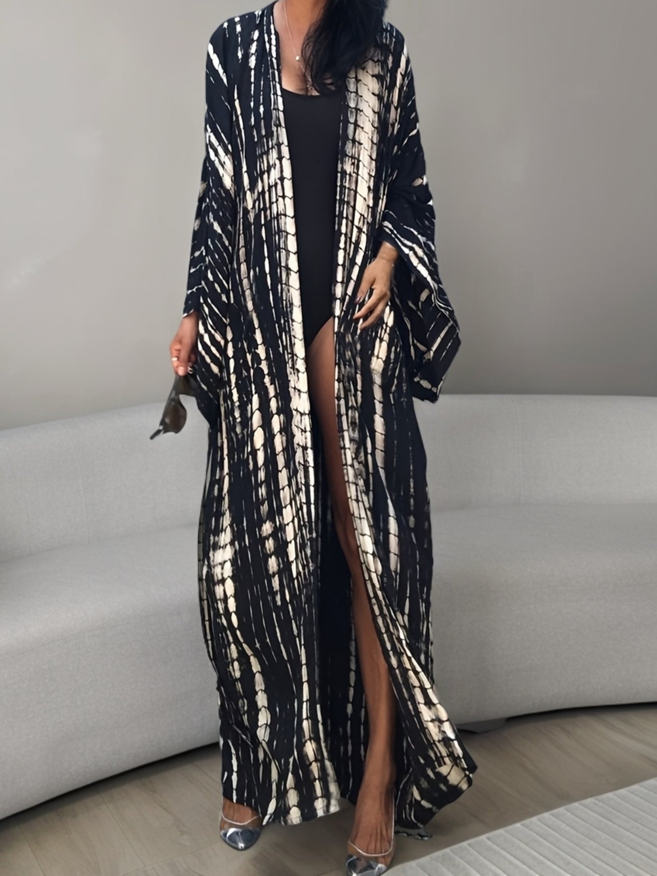 Długie kimono plażowe damskie w stylu boho chic na wakacje i basen