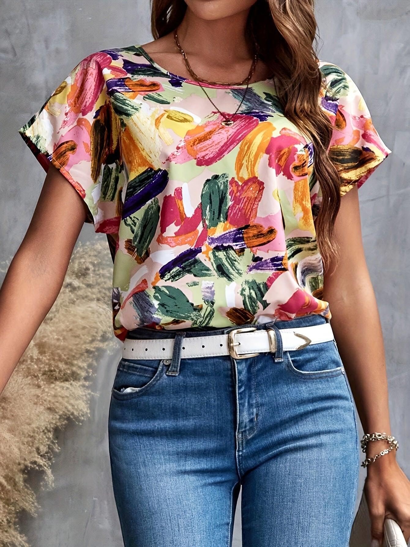 Camiseta mujer corte relajado estilo artístico estampado pinceles – Elegante para el verano