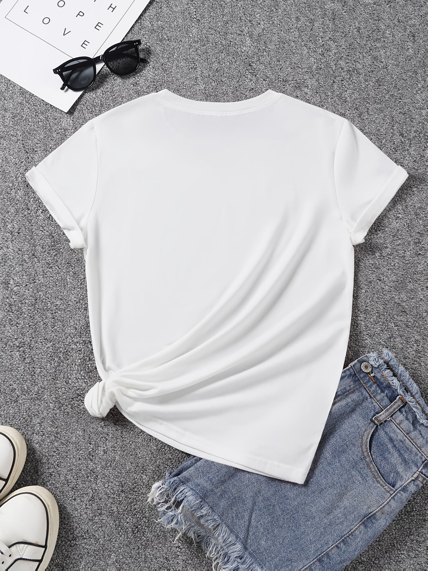 Women's casual style T-shirt with sunflower and butterfly pattern, trendy print for spring-summer