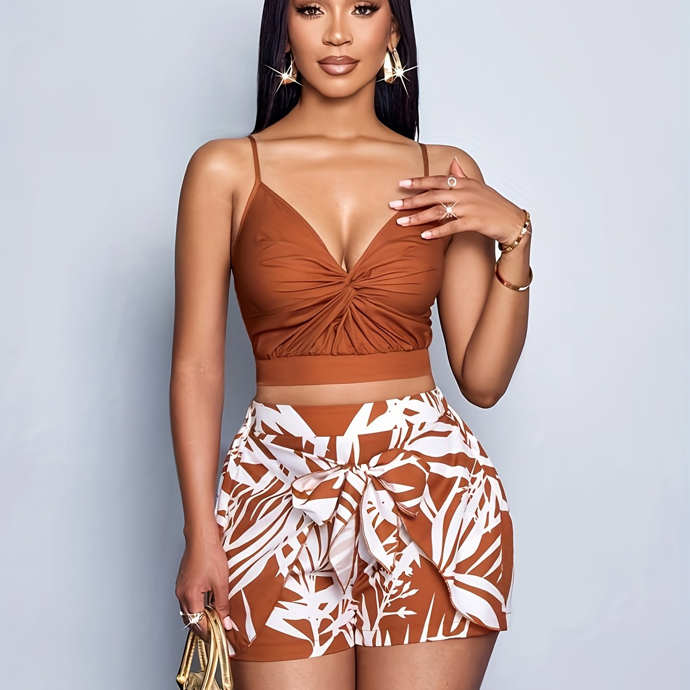 Ensemble coordonné chic pour femme – Style tropical vacances, crop top et short imprimé moderne