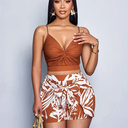 Ensemble coordonné chic pour femme – Style tropical vacances, crop top et short imprimé moderne