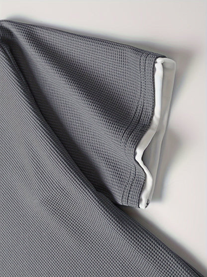 Conjunto informal para hombre de dos piezas camiseta holgada y pantalón corto estilo urbano ideal para descanso y salidas